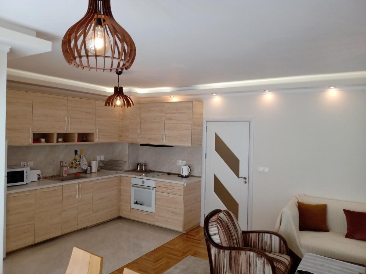 Apartment Valentina Bg *